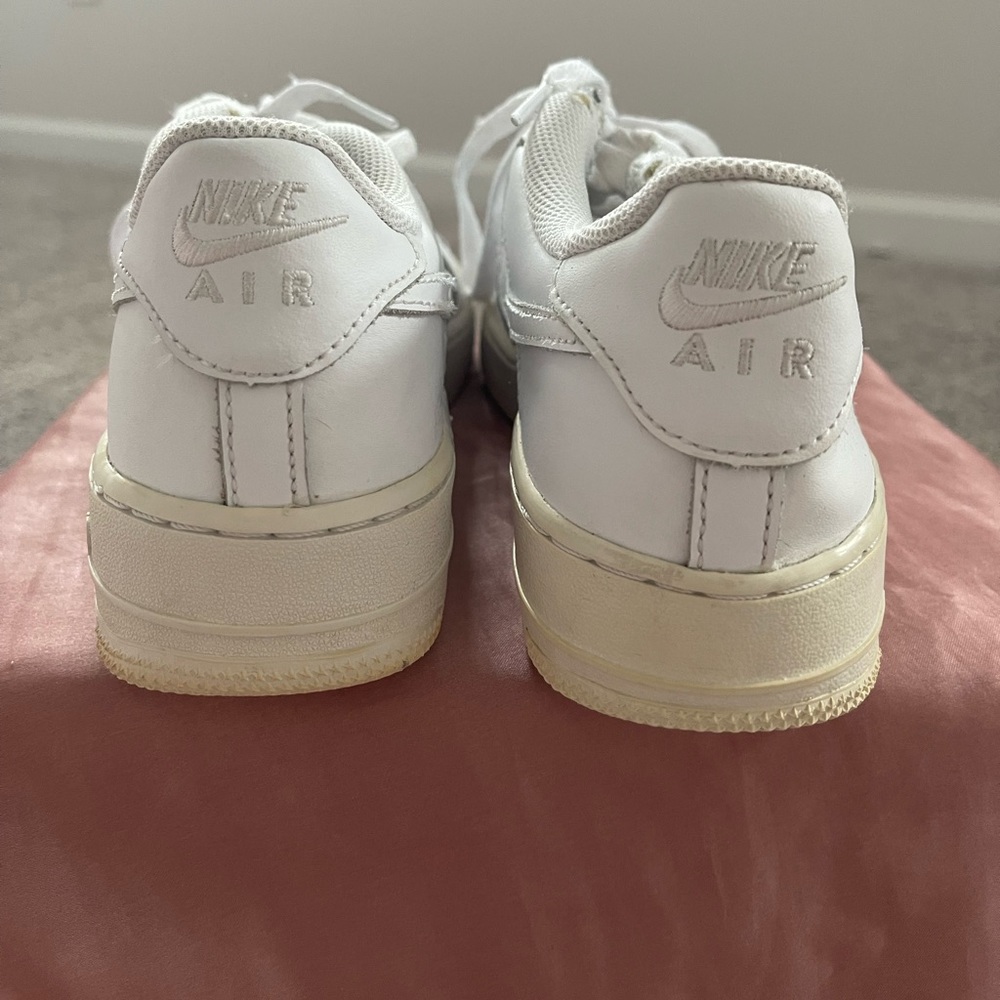 Nike AirForce 1, size 6Y, White.